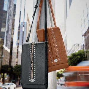 Brighton Black snake pretty tough phone organizer NWOT